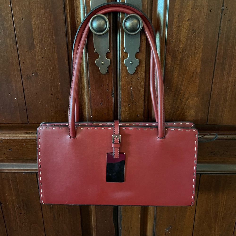 Women’s handbag